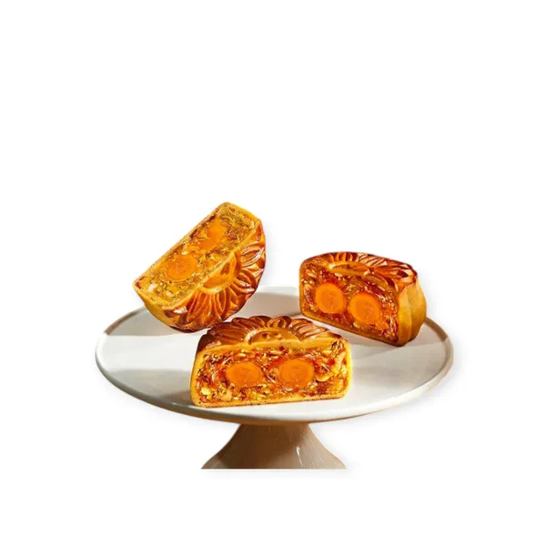 Baked Mooncake Givral-4b Mixed Roasted Chicken, Shark Fin, Bird’s Nest with 2 Eggs 200g